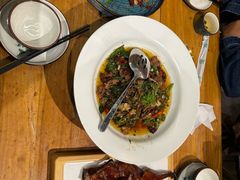 -老滇山寨•云南特色菜•地方菜•民族风情歌舞表演(金碧店)