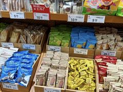 -良品铺子(海林广场店)