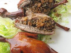 梅香乳鸽-悦湖公馆