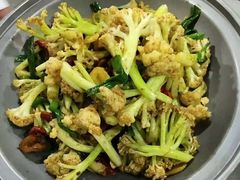 干锅有机花菜-解家河南菜(商鼎路店)