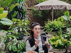 -潮一不贰·法式甜品·生日蛋糕·西式简餐(外滩店)