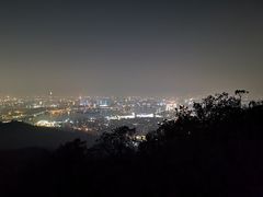 -紫金山山顶公园