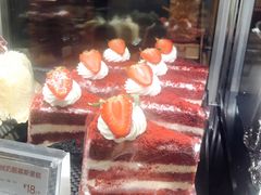 红丝绒奶酪慕斯蛋糕-85度C(苏州石路店)