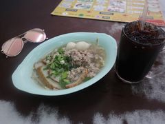 -榮泰米粉湯(Left Shop)