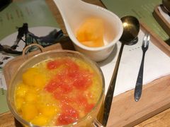 芒果西米露-炖物24章·顺时轻养茶(杭州大厦店)