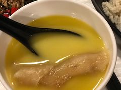 -鲜入围煮花胶鸡海鲜火锅