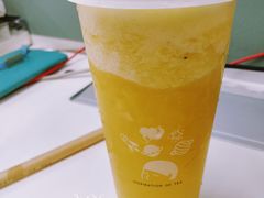金菠萝-喜茶(上海正大广场店)
