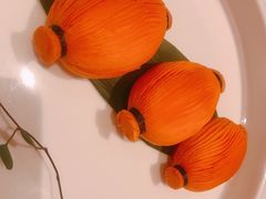 猫山王榴莲酥-东富酒家(龙湖西溪天街店)