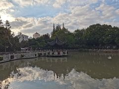 -汇龙潭