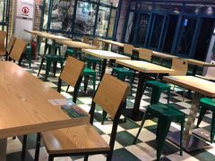 大堂-东记甜品(佛山总店)