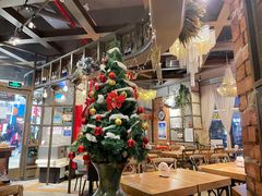 -玛格萝妮(汇智国际商业中心店)