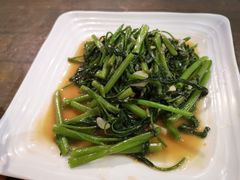 -The Dishes Seafood & Restaurant