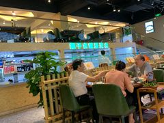 大堂-龙泉人椰子鸡·糟粕醋·地标海南菜(龙昆南店)