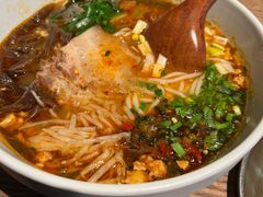 -SHAN山(前滩太古里店)