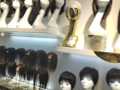 -LAQUEEN 时尚健康假发(万象城总店)