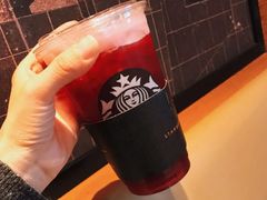 冰摇红梅黑加仑茶-星巴克(苏州泰华店)