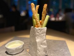 笔筒色拉-穹六人间 people 6(岳阳路店)