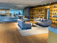 -蔚来中心(北京中关村店)