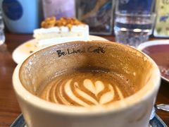 -Be Lived Cafe比例咖啡(摩天轮店)