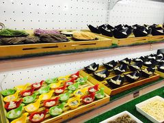 -梅园国际大酒店·自助餐厅(光明港店)