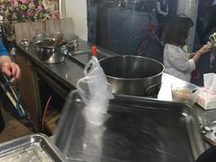 -四小区火锅·巷子里的重庆火锅(花照壁店)