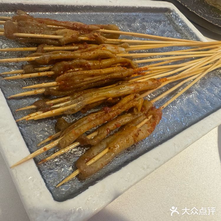 😻被这家猫咪主题餐厅辣哭,但我还想再来!