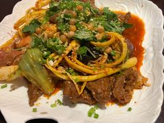 -成都你六姐·牛肉冒菜(城市集市合生汇店)