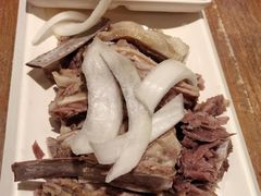 -清真·玛丽亚新疆菜主题餐厅(浙江中路店)