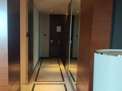 -天津京基皇冠假日酒店