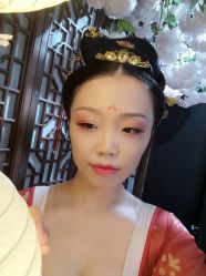 -盘子女人坊生日照·摄影馆(浦东店)