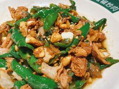 -费大厨辣椒炒肉(黄兴中心广场店)