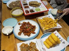 -肘子酥·天津菜·特色捞面(德云社店)