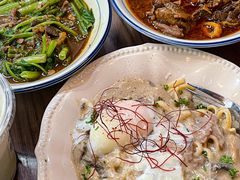 -CowCow其其·牛杂咖啡公司(六运店)