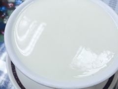 -义顺牛奶公司