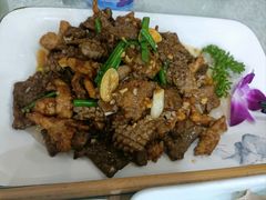-六和聚传统烤鸭.天津菜(和平店)