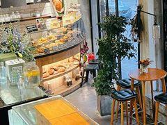 面包甜点陈列柜-O'mills Sourdough Bakery&Bistro(永嘉路店)