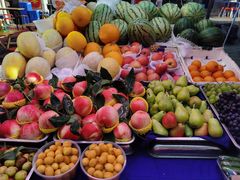 -正宁路小吃夜市