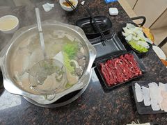 -山珍鲜牛肉火锅本地老字号(汕中老店)