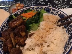 -蜗牛小馆醉乡民谣云南菜(惠新西里店)