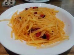 凉拌土豆丝-上关雪東北菜(中房金谊店)