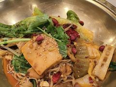 -大食代美食广场(上海中心店)