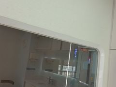 -极光口腔·矫正种植修复(锦江院区)