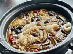 野生菌火锅-野菌皇海景野生菌火锅(滨海大道店)