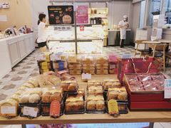 面包甜点陈列柜-BreadTalk面包新语·烘焙蛋糕(深业上城店)