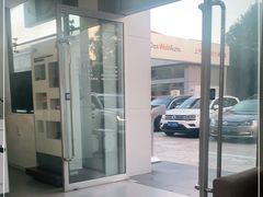 -上汽大众4S店(上海冠松店)