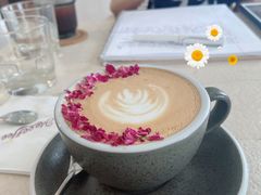 -Me Coffee下午茶艺术空间