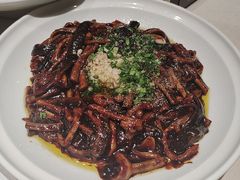 -八府香鸭·啫啫煲(华山路店)