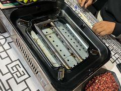 -云晓光头烧烤吧(盛夏店)