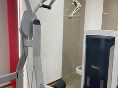 -英派斯健身旗舰店(海信国际中心馆)