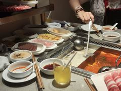 -海底捞火锅(新松江路店)
